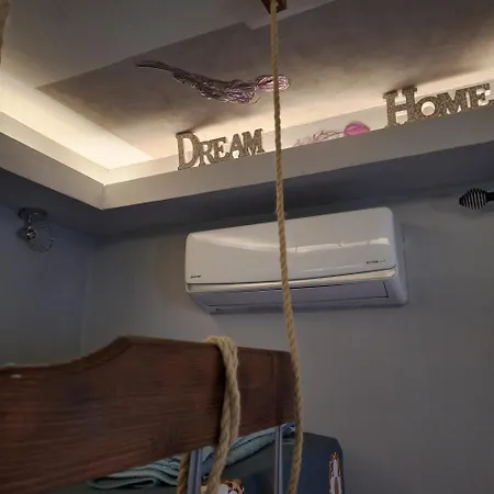 Nederland's Mini Studio