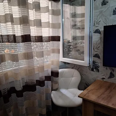 아파트 Nederland's Mini Studio 테살로니키